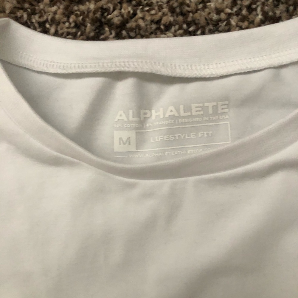Alphalete oversized crop
